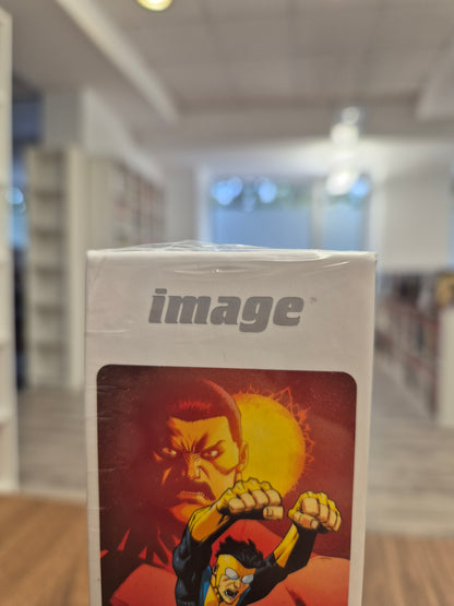INVINCIBLE COMPENDIUM VOL. 3 (DENTED)