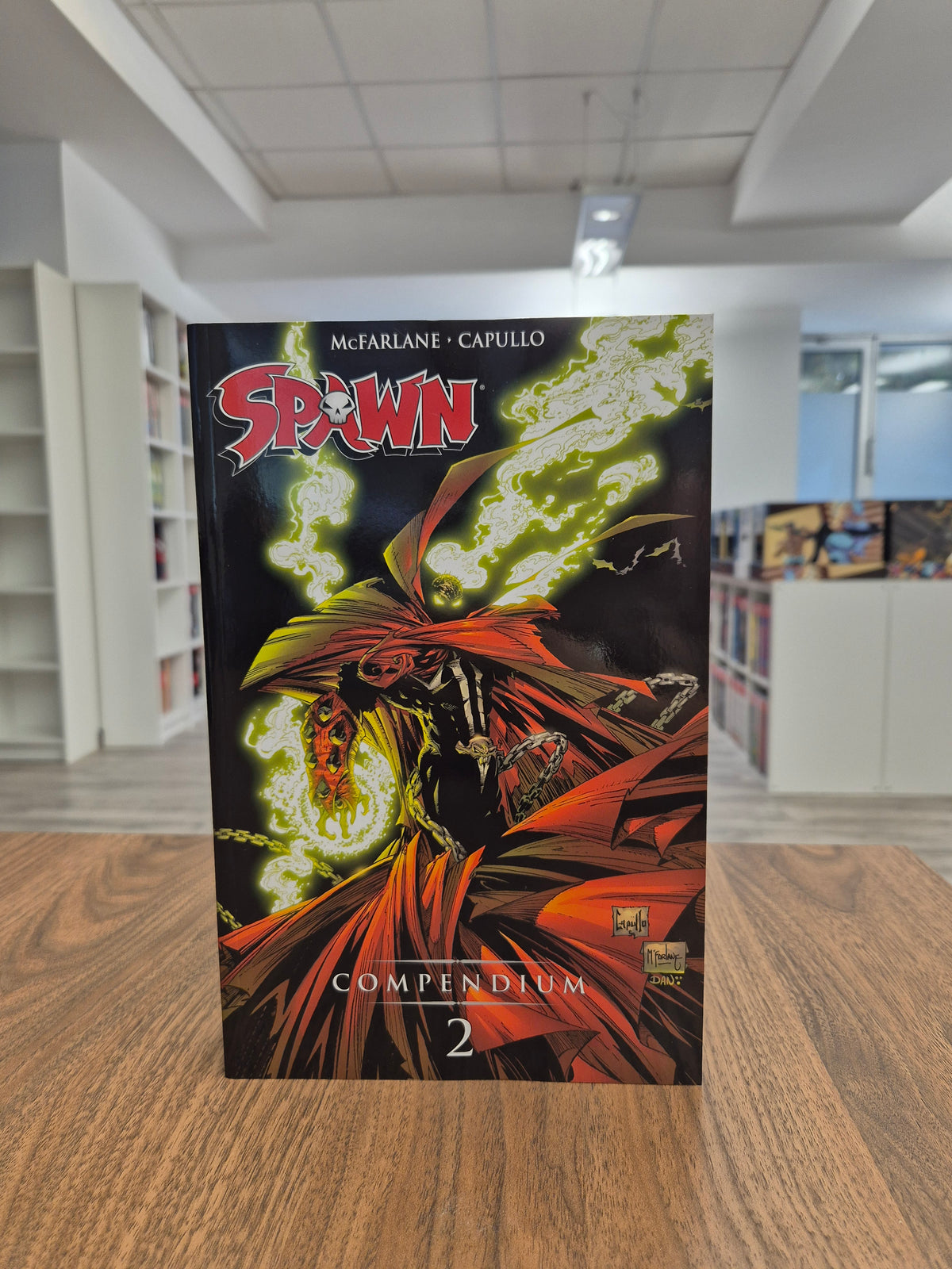 SPAWN COMPENDIUM VOL. 2 (DENTED)
