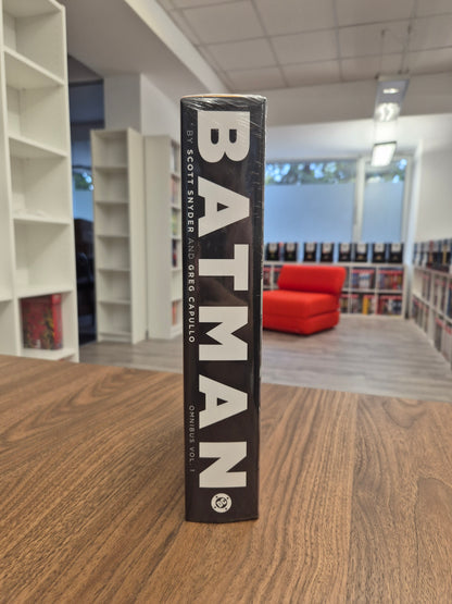 Batman by Scott Snyder & Greg Capullo Omnibus Vol. 1 (DENTED)