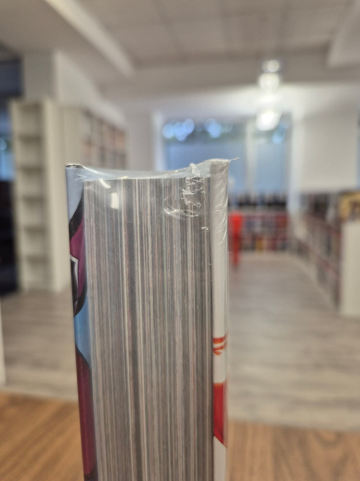 Supergirl: The New 52 Omnibus Vol. 2 (DENTED)