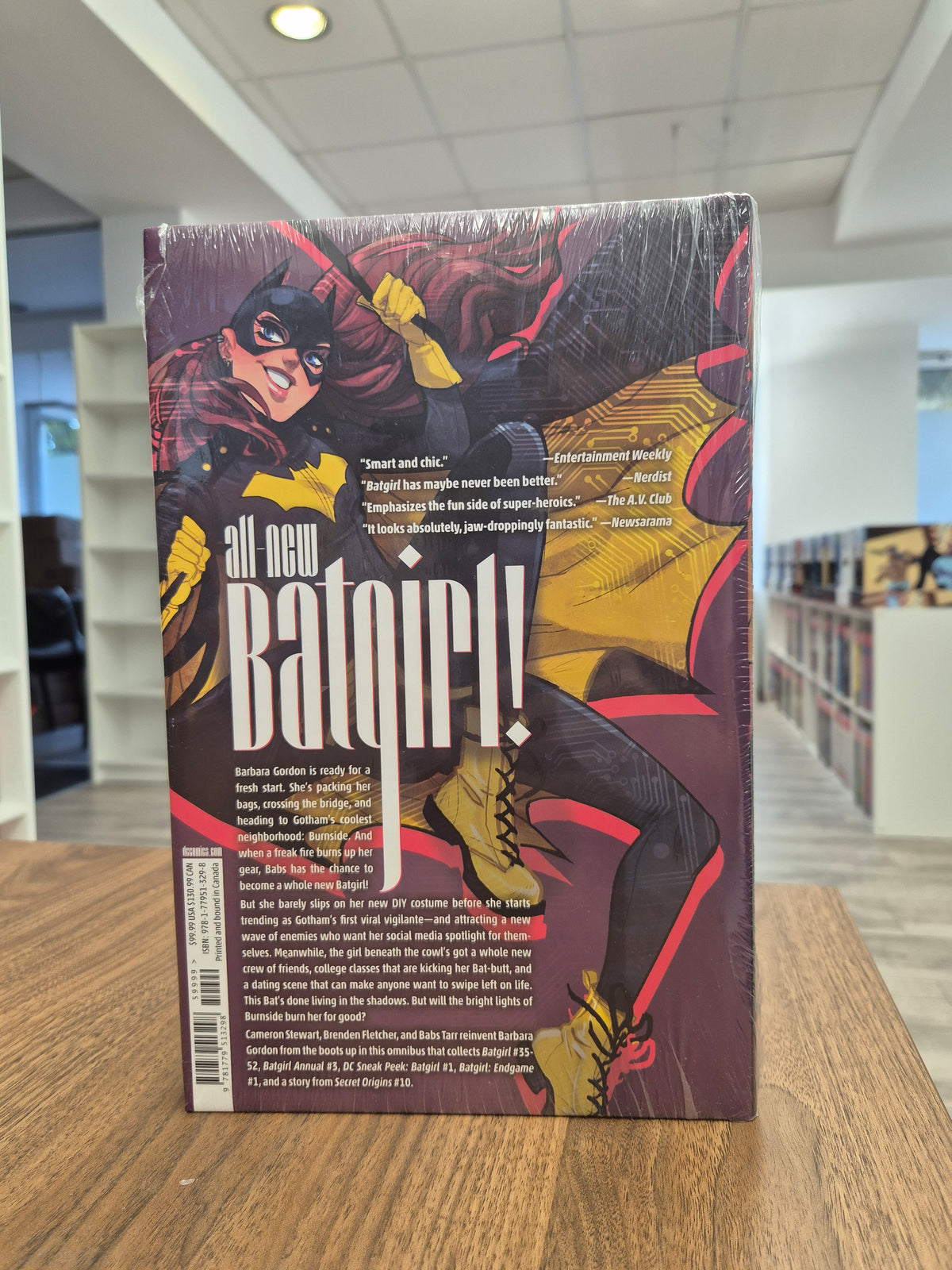 Batgirl of Burnside Omnibus (DENTED)