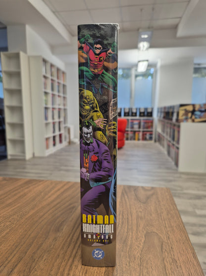 Batman: Knightfall Omnibus Vol. 1 (New Edition) (DENTED)
