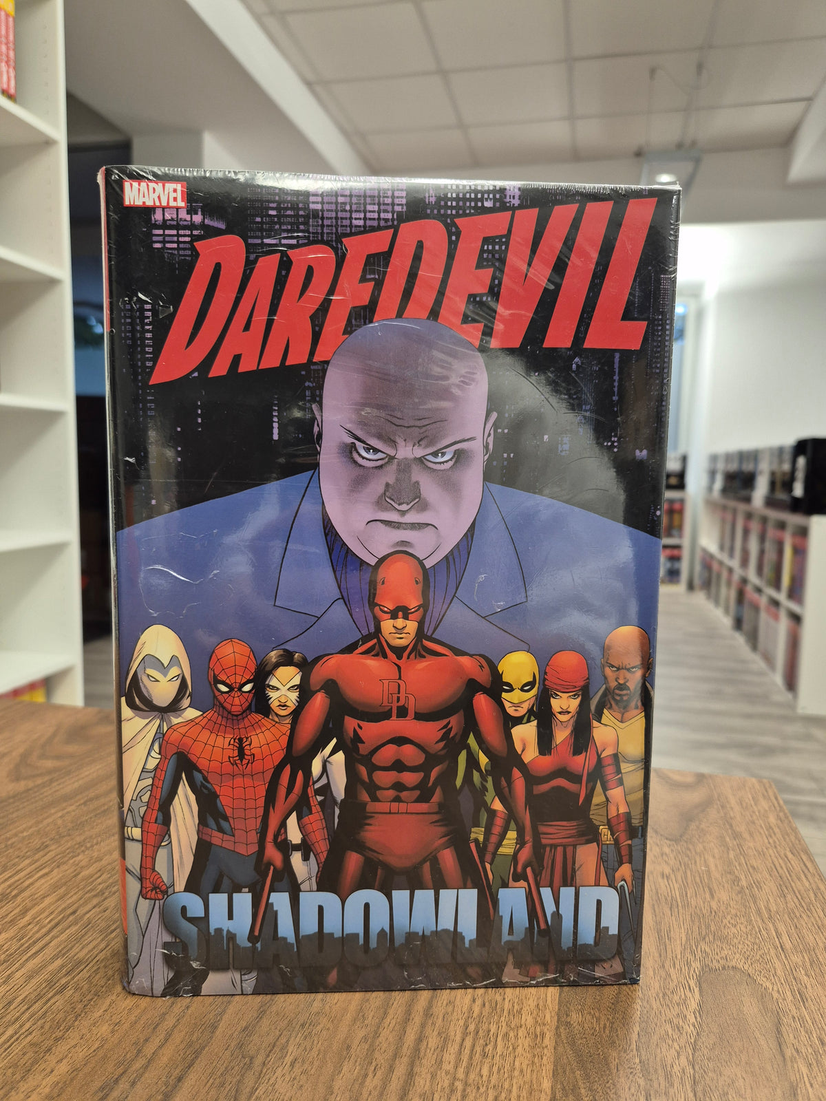DAREDEVIL: SHADOWLAND OMNIBUS [NEW PRINTING] (DENTED)