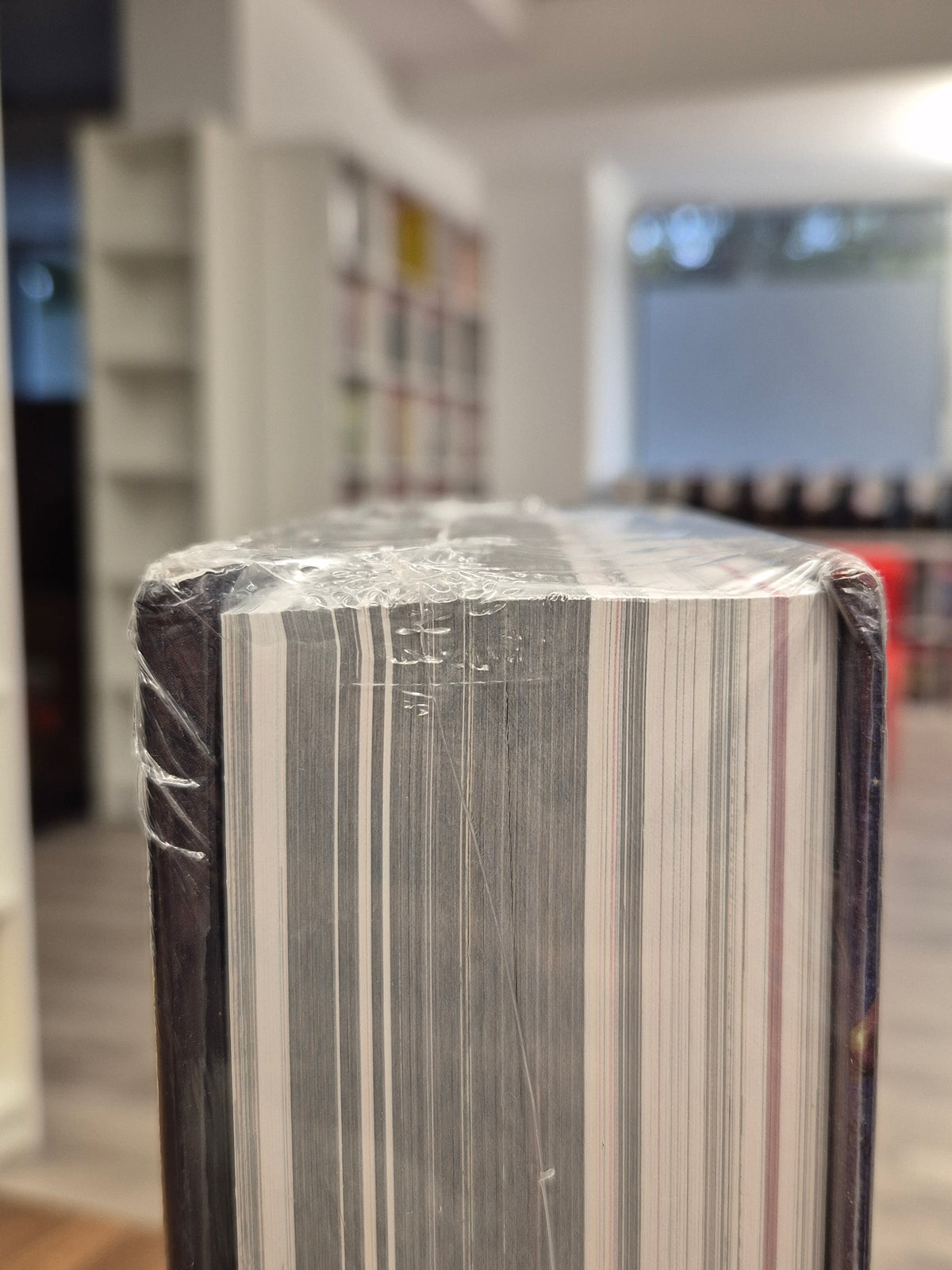 Hellblazer by Garth Ennis Omnibus (DENTED)