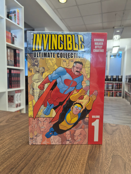 INVINCIBLE VOL. 1: ULTIMATE COLLECTION (DENTED)