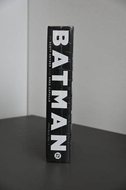 Batman by Scott Snyder & Greg Capullo Omnibus Vol. 1 (DENTED)