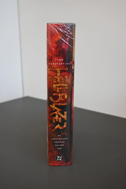 John Constantine, Hellblazer by Jamie Delano Omnibus Vol. 1 (DENTED)