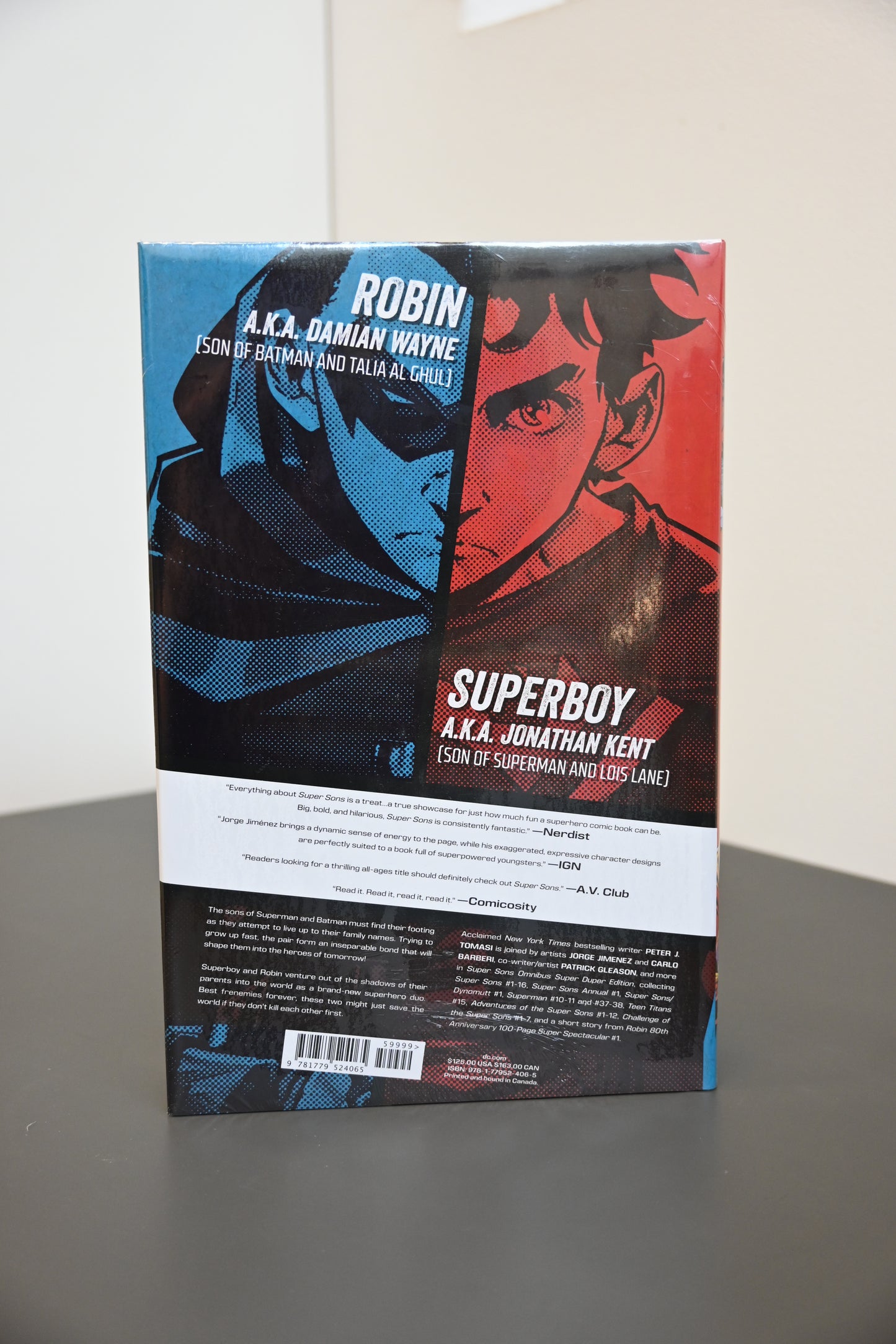 Super Sons Omnibus Super Duper Edition (DENTED)