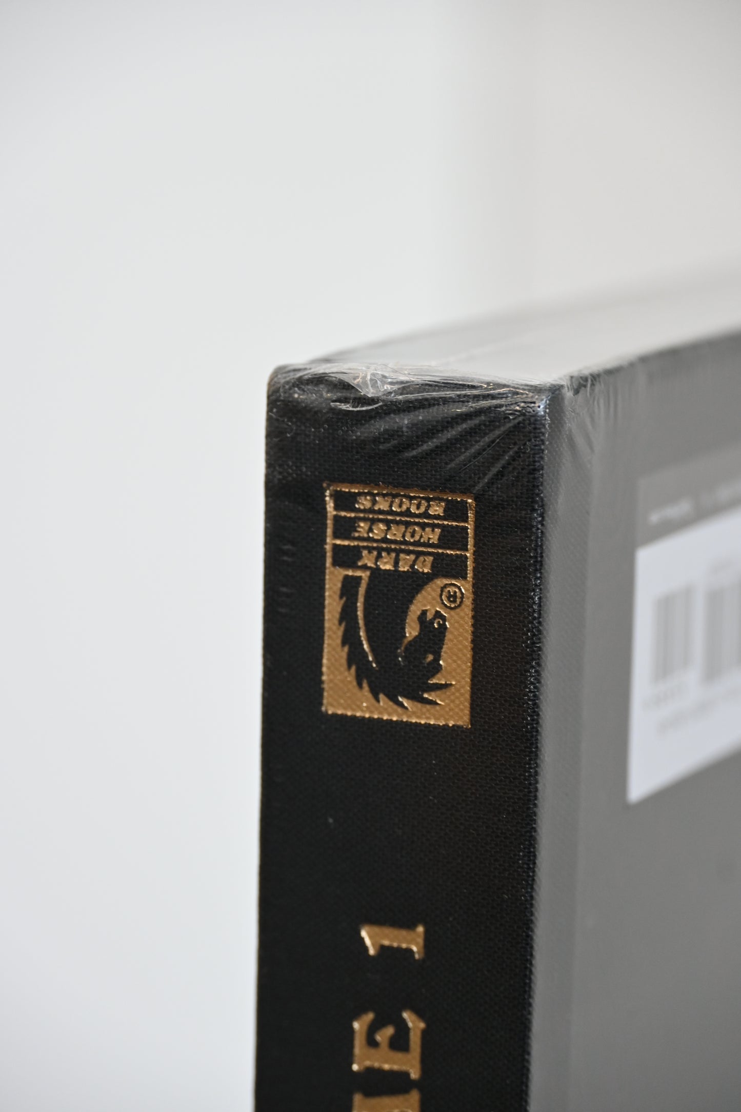 Hellboy Library Volume 1: Seed of Destruction and Wake the Devil (DENTED)