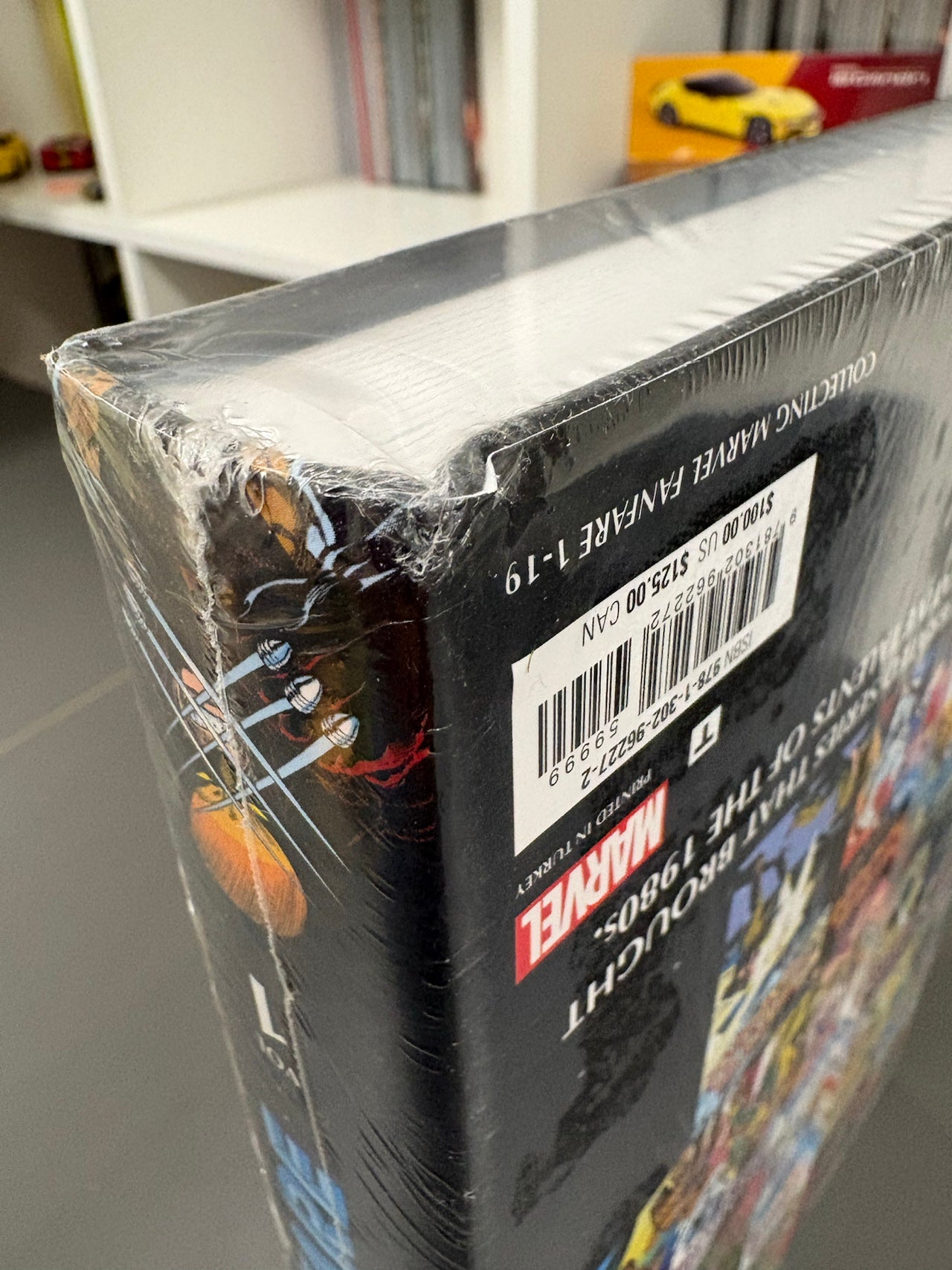 MARVEL FANFARE OMNIBUS VOL. 1 (DENTED)