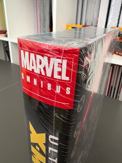 Ultimate X-Men Omnibus Vol. 3 (DENTED)
