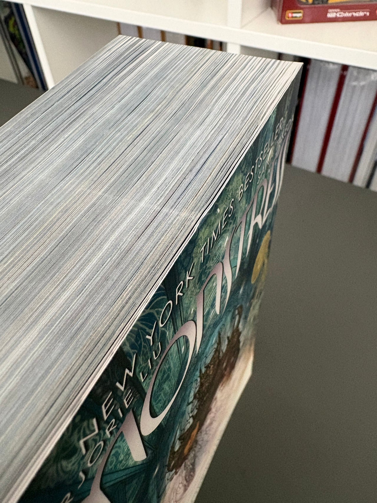 MONSTRESS COMPENDIUM VOL. 1 (DENTED)