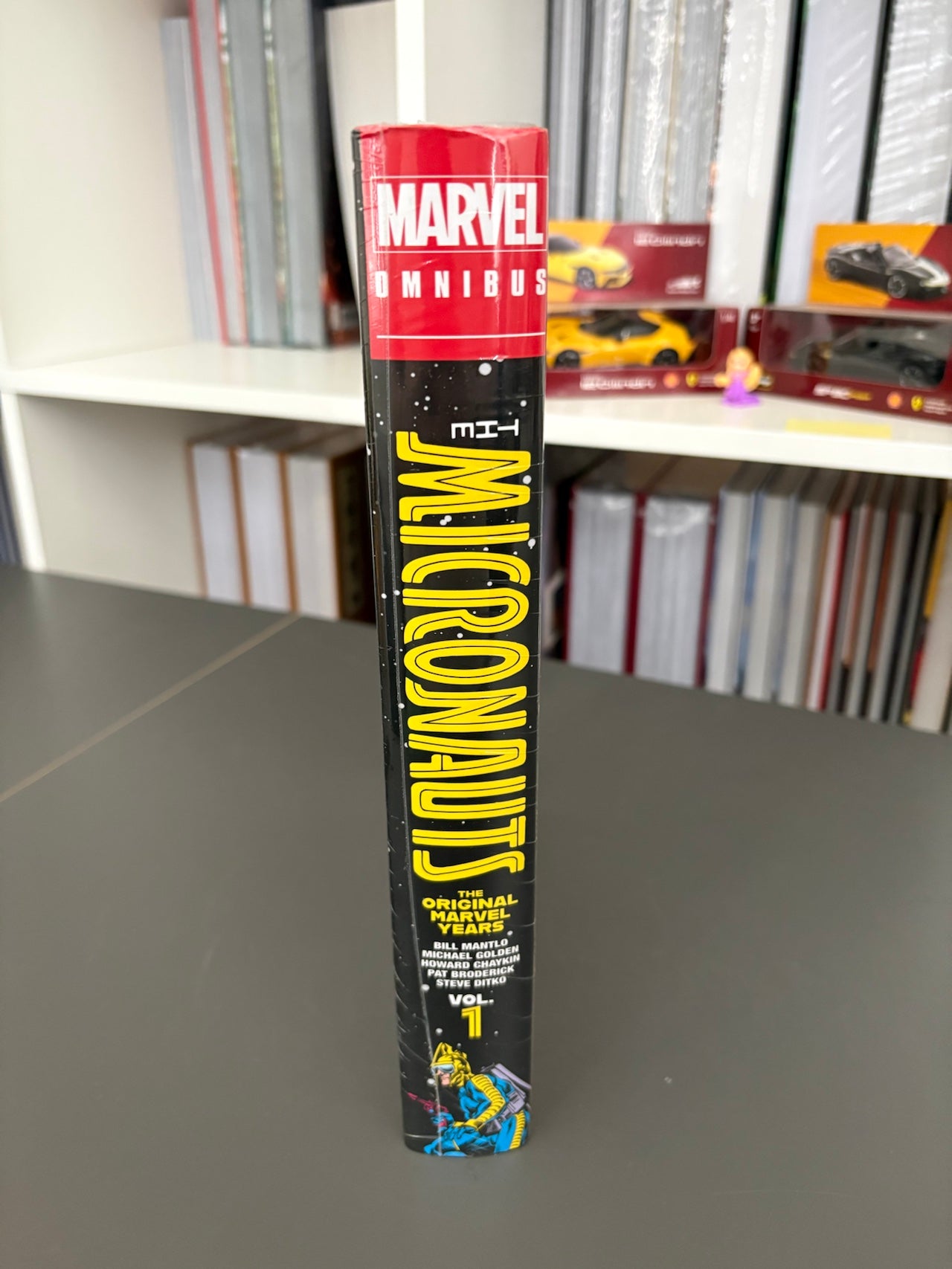 MICRONAUTS: THE ORIGINAL MARVEL YEARS OMNIBUS VOL. 1 (DENTED)