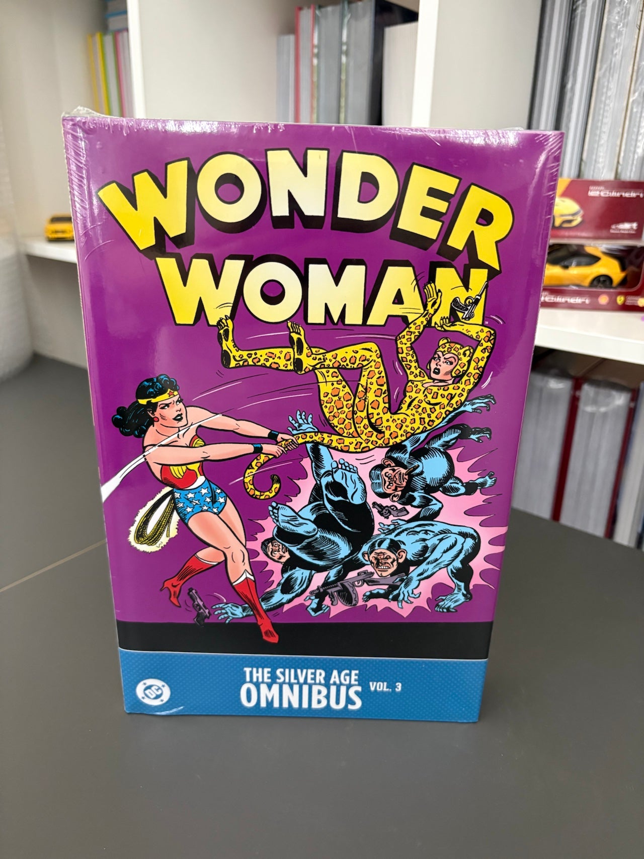 Wonder Woman: The Silver Age Omnibus Vol. 3 (DENTED)