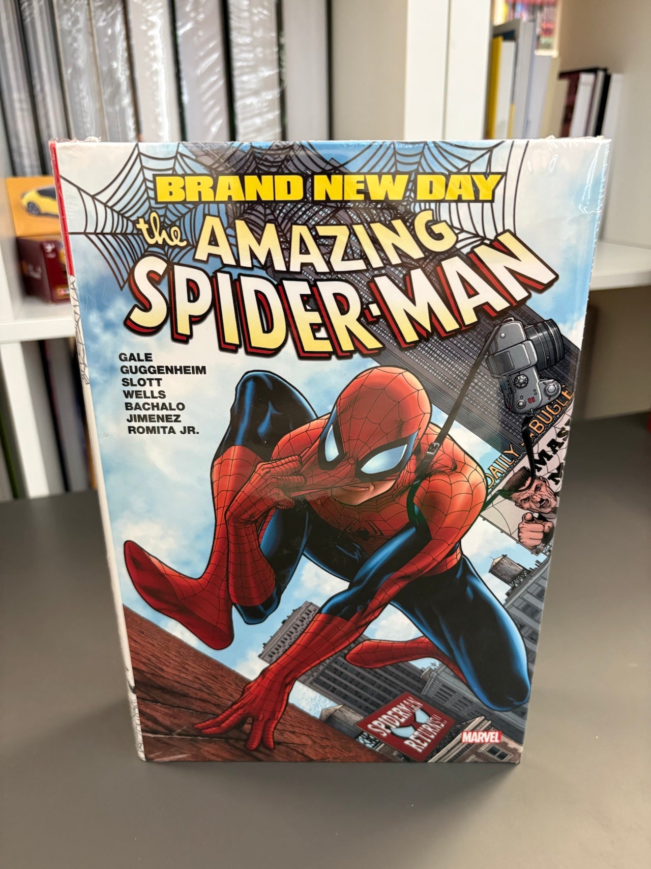 SPIDER-MAN: BRAND NEW DAY OMNIBUS VOL. 1 (DENTED)