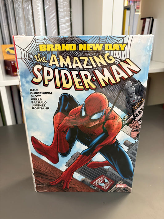 SPIDER-MAN: BRAND NEW DAY OMNIBUS VOL. 1 (DENTED)