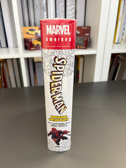 SPIDER-MAN: BRAND NEW DAY OMNIBUS VOL. 1 (DENTED)