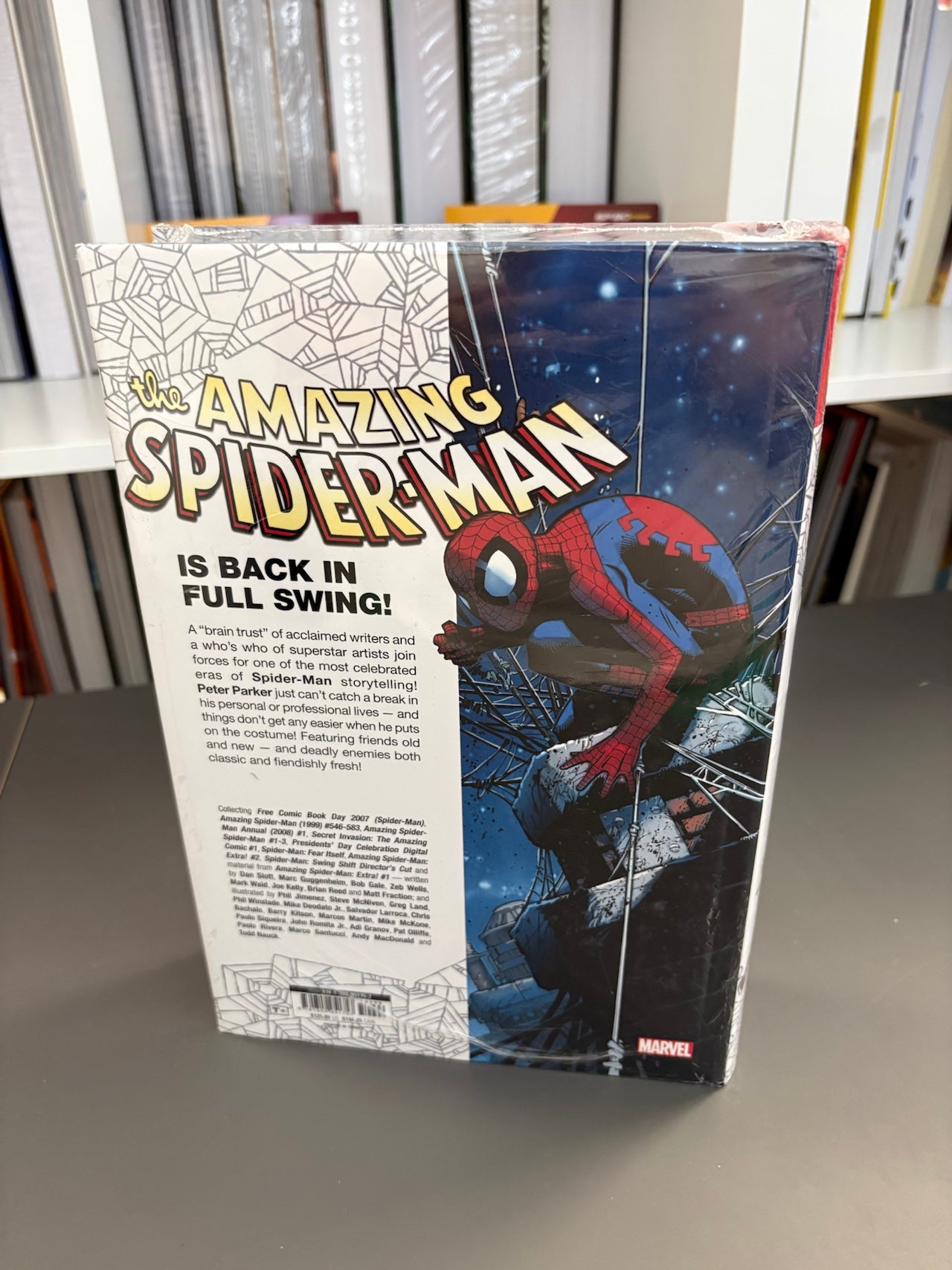 SPIDER-MAN: BRAND NEW DAY OMNIBUS VOL. 1 (DENTED)