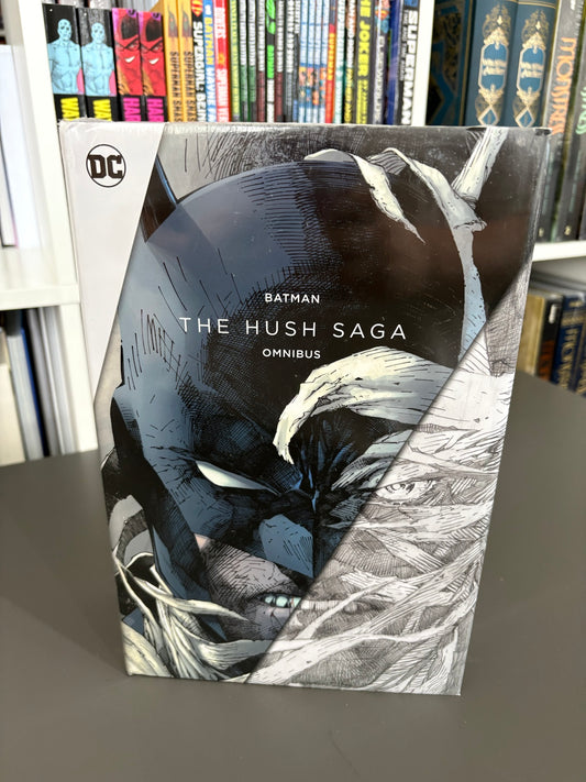 Batman: The Hush Saga Omnibus (DENTED)
