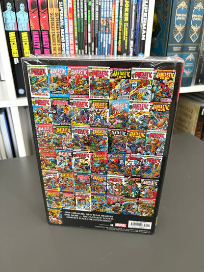 THE FANTASTIC FOUR OMNIBUS VOL. 5 (DENTED)
