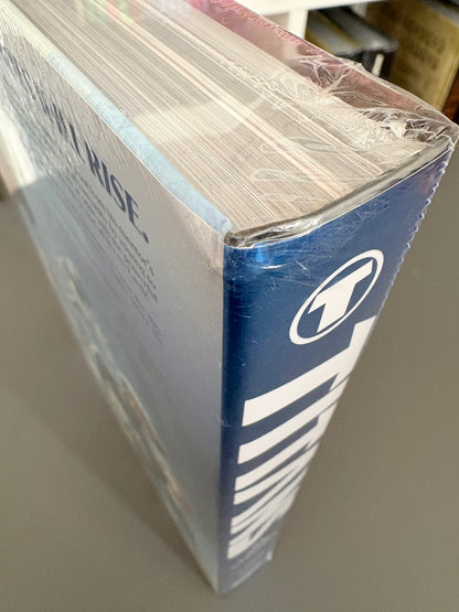 Titans by Tom Taylor Omnibus (DENTED)