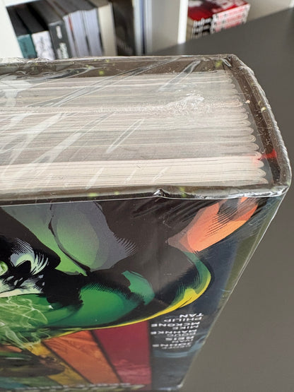 Green Lantern by Geoff Johns Omnibus Vol. 2 (DENTED)