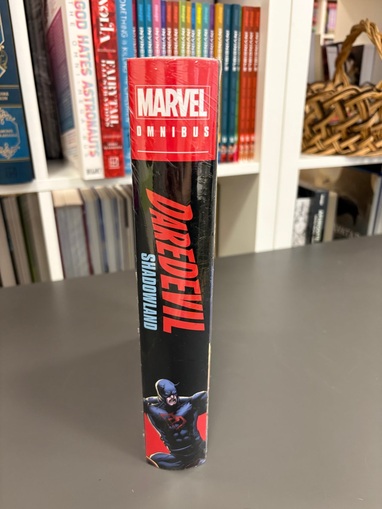 DAREDEVIL: SHADOWLAND OMNIBUS (DENTED)
