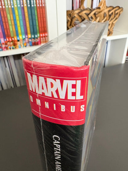 CAPTAIN AMERICA OMNIBUS VOL. 2  (DENTED)