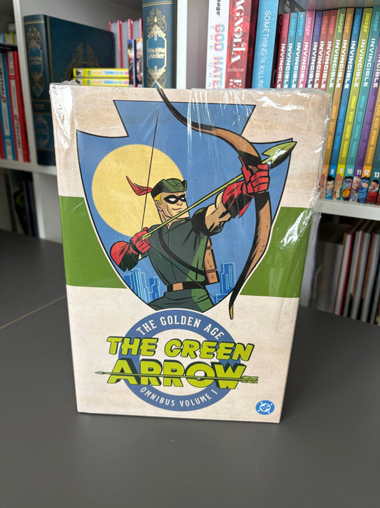 Green Arrow: The Golden Age Omnibus Vol. 1  (DENTED)