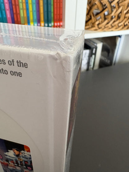 INVINCIBLE COMPENDIUM VOL. 3 (DENTED)