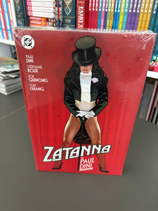 Zatanna by Paul Dini Omnibus (DENTED)