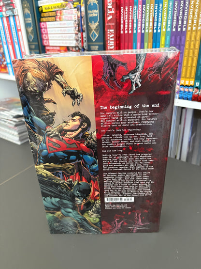 DCeased Omnibus (DENTED)