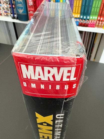 Ultimate X-Men Omnibus Vol. 3 (DENTED)