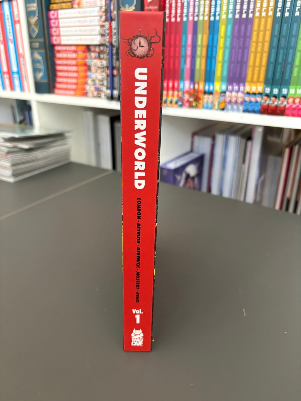 UNDERWORLD COLLECTION VOL. 1 (DENTED)