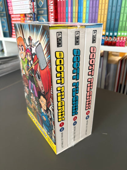 SCOTT PILGRIM COLOR COLLECTION BOX SET (DENTED)