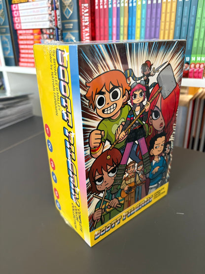 SCOTT PILGRIM COLOR COLLECTION BOX SET (DENTED)