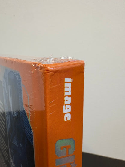 GI JOE DELUXE EDITION BOOK 01 (DENTED)
