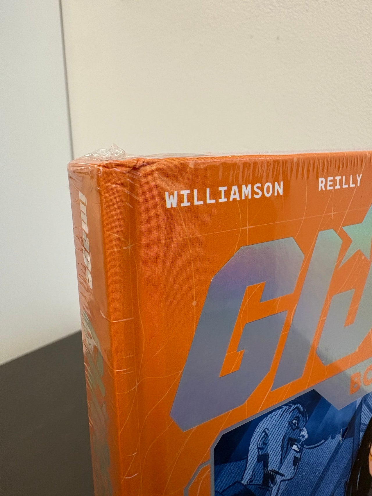 GI JOE DELUXE EDITION BOOK 01 (DENTED)