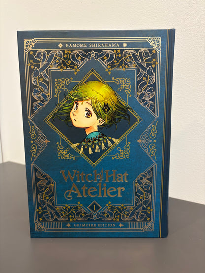 Witch Hat Atelier: Grimoire Edition 1 (DENTED)