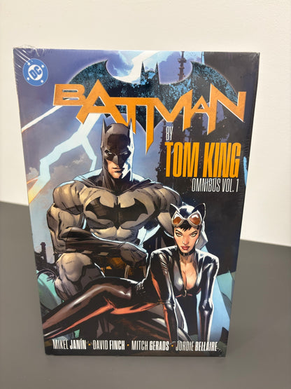 Batman by Tom King Omnibus Vol 1 (DENTED)