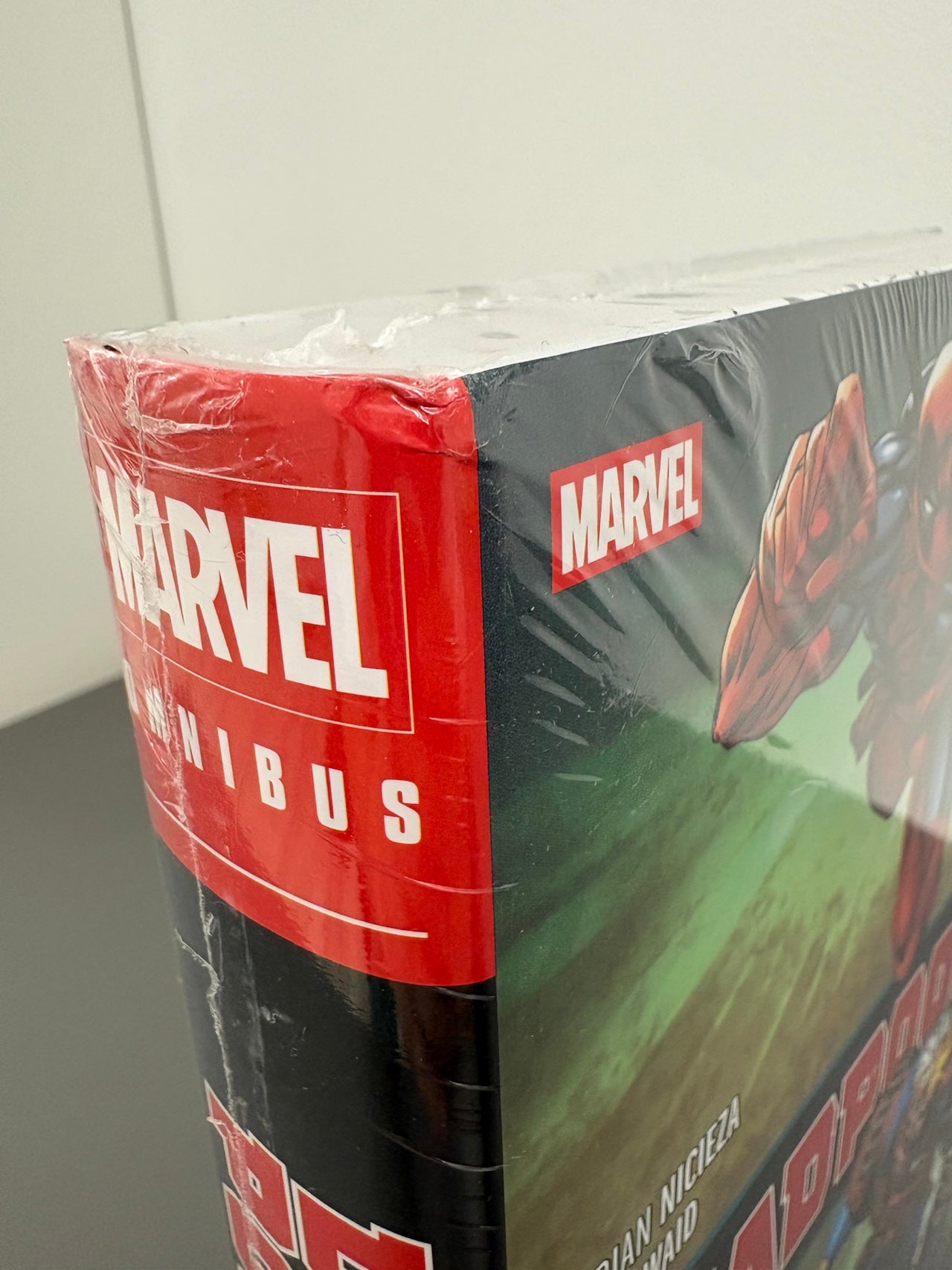 Deadpool & X-Force Omnibus (DENTED)
