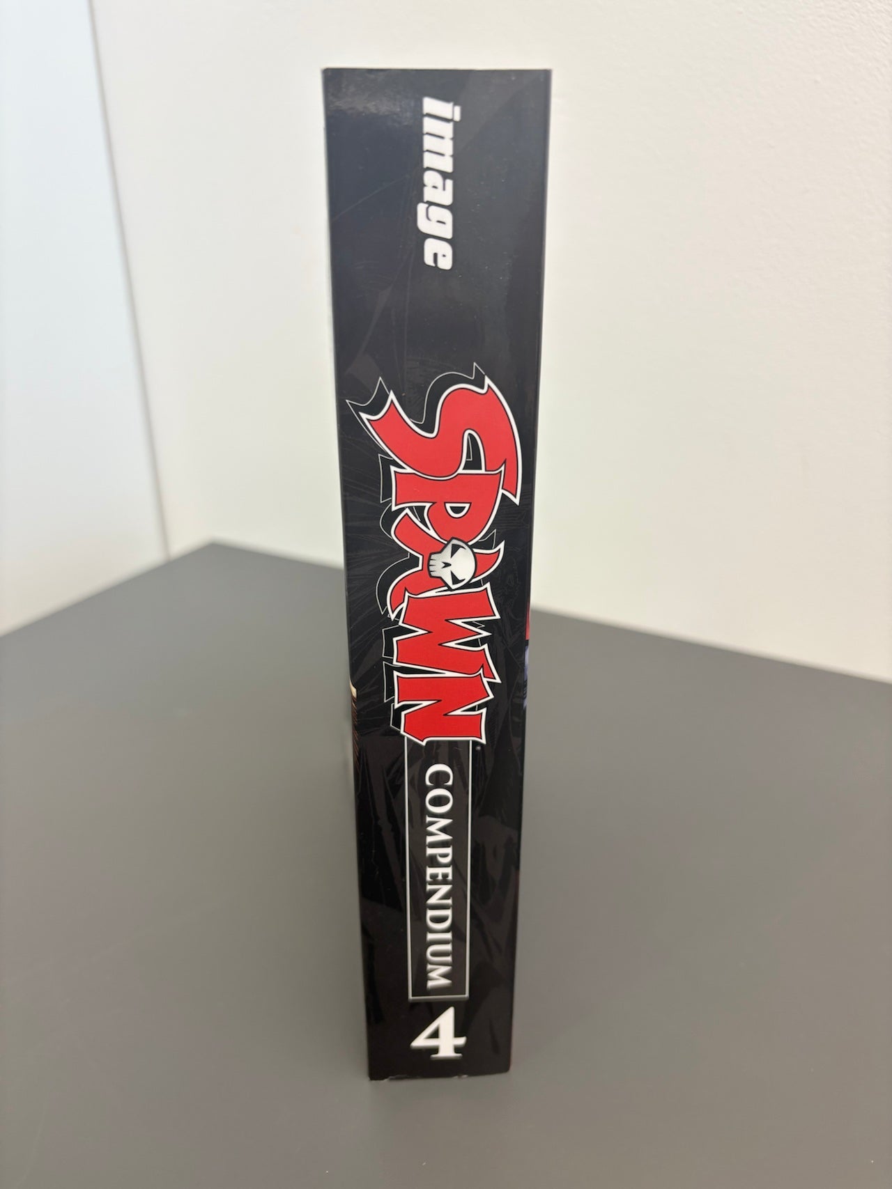 SPAWN COMPENDIUM VOL. 4 (DENTED)
