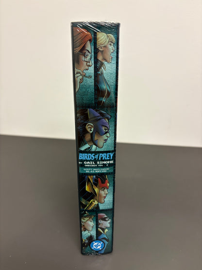 Birds of Prey by Gail Simone Omnibus Vol. 2 (DENTED)
