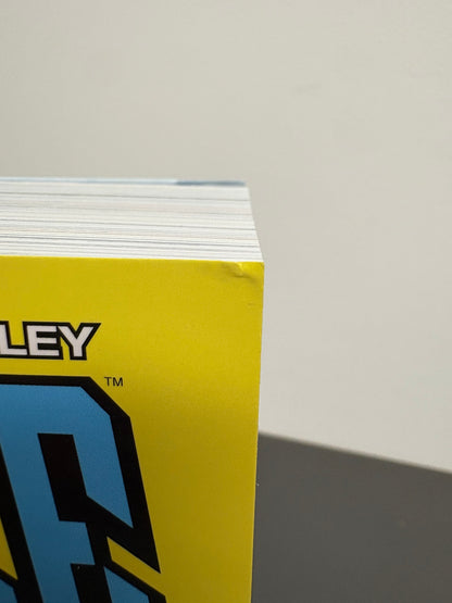 INVINCIBLE COMPENDIUM VOL. 1 (DENTED)
