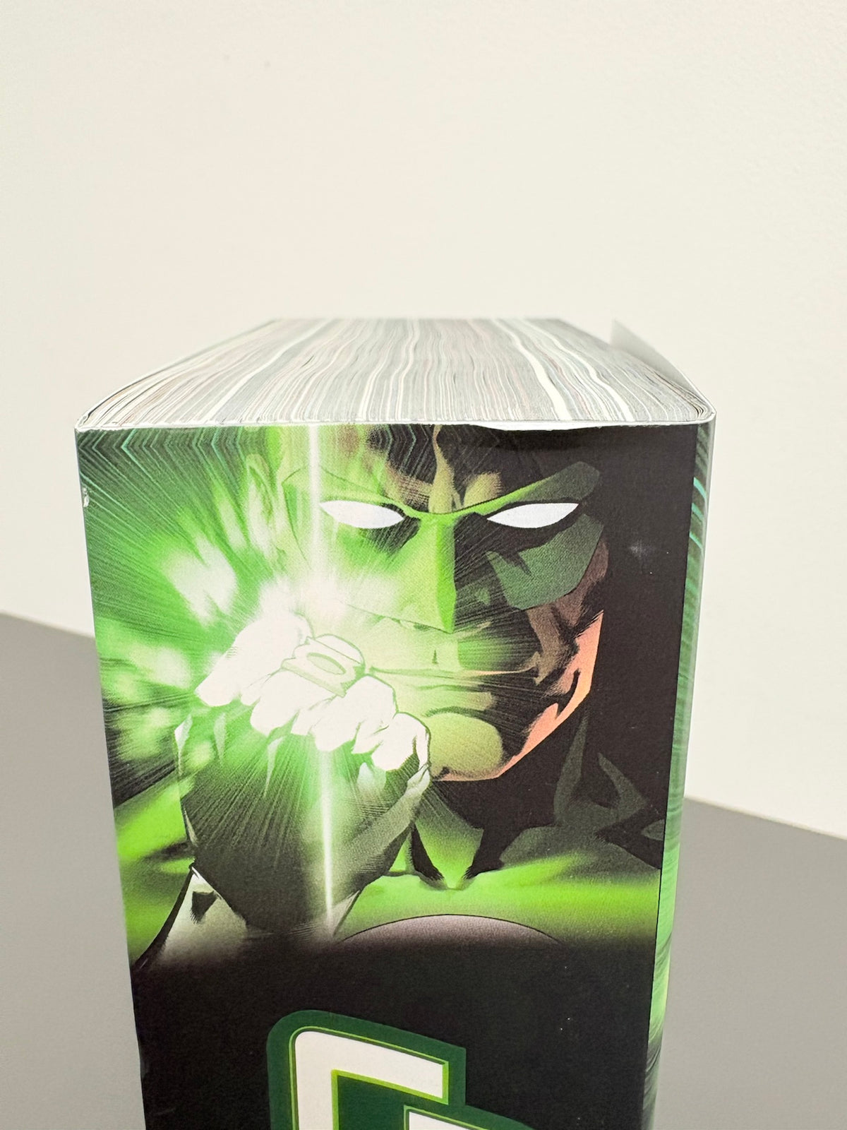 Green Lantern: Rebirth Compendium (DENTED)