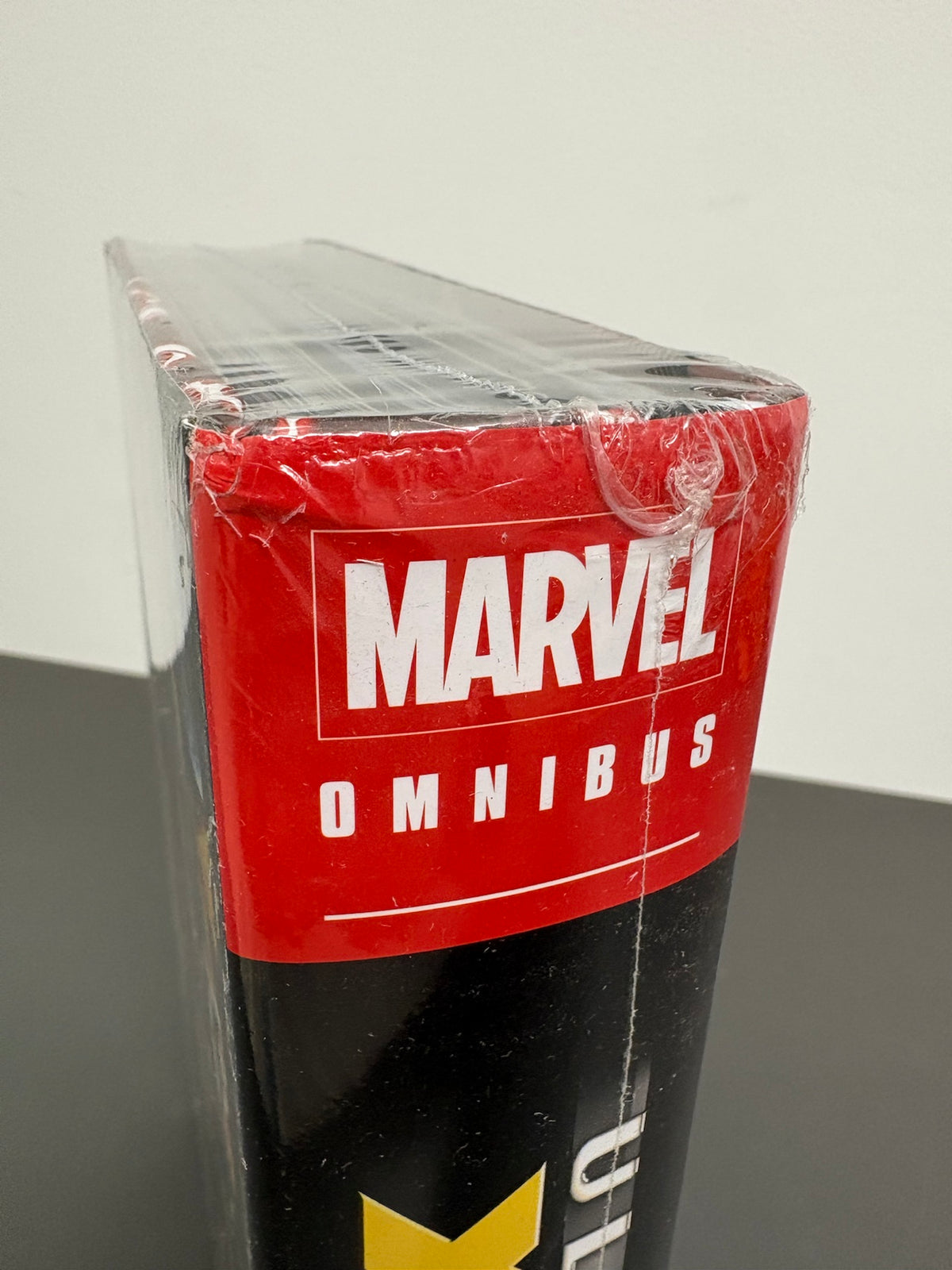 Ultimate X-Men Omnibus Vol. 4 (DENTED)
