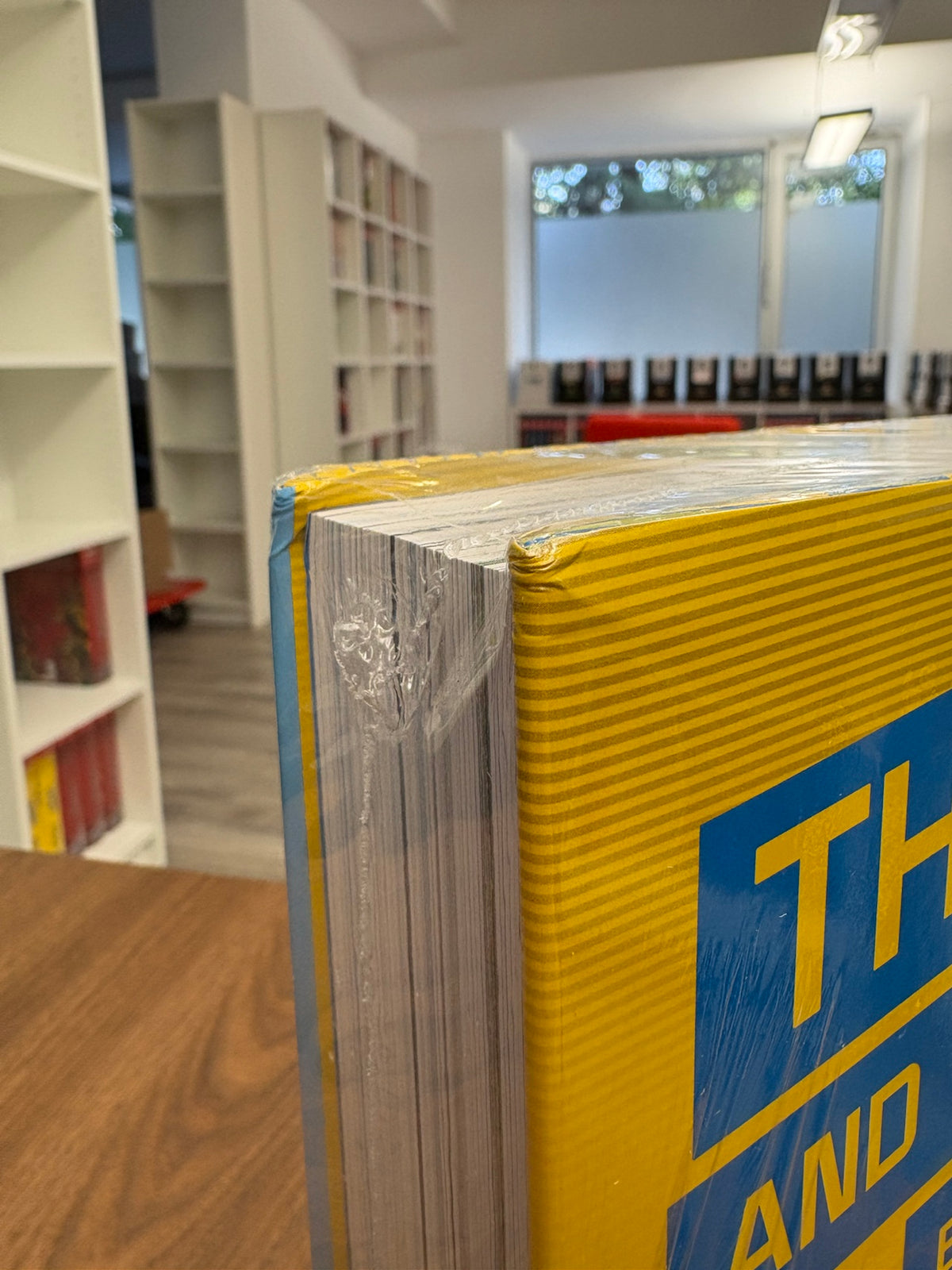 X-Men: Blue & Gold - Bloodties Omnibus (DENTED)