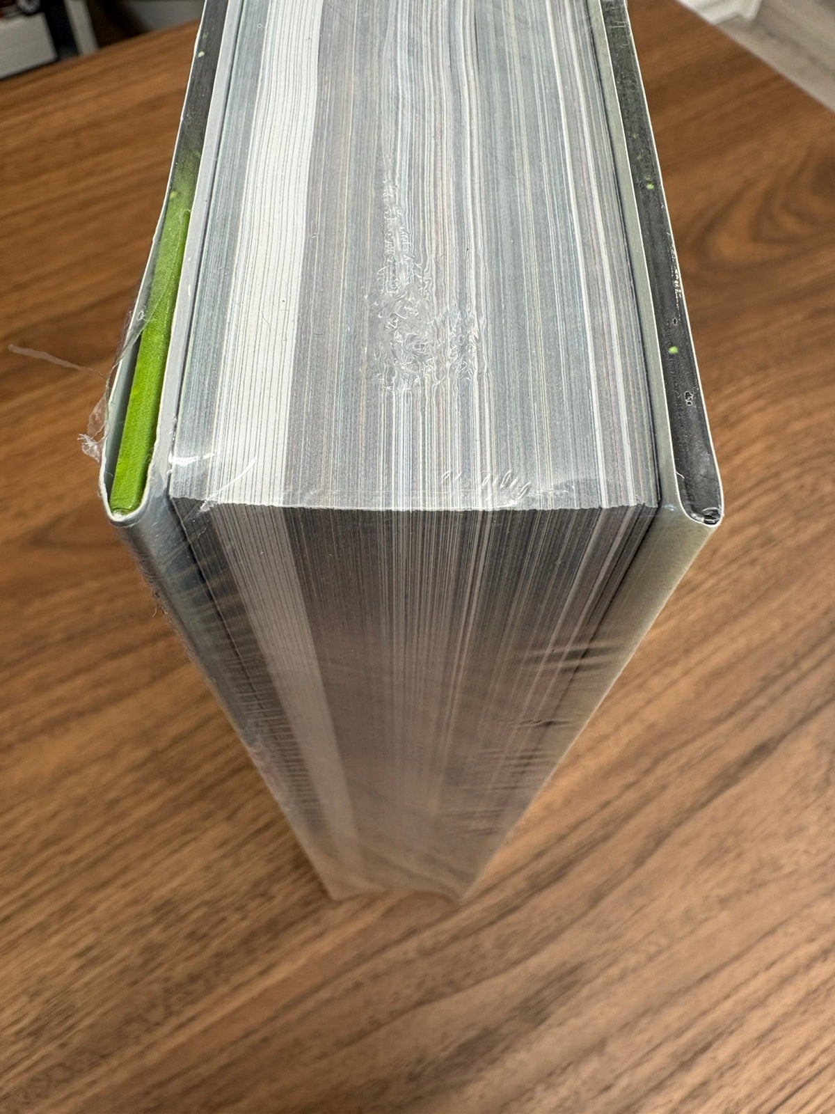 Green Lantern by Geoff Johns Omnibus Vol. 2 (DENTED)