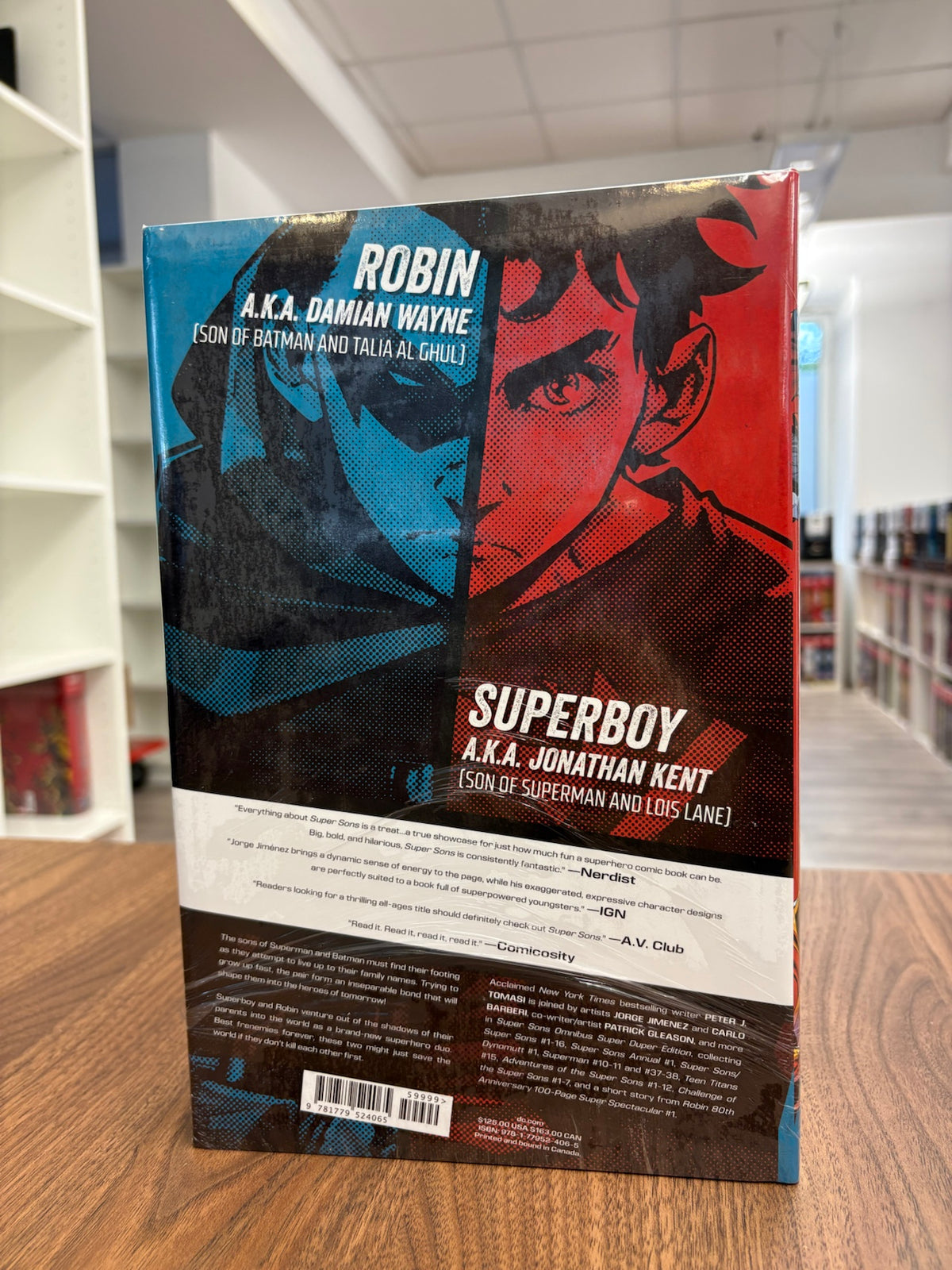Super Sons Omnibus Super Duper Edition (DENTED)