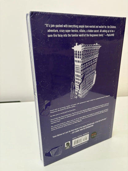 The Umbrella Academy Library Edition Volume 3: Hotel Oblivion (DENTED)